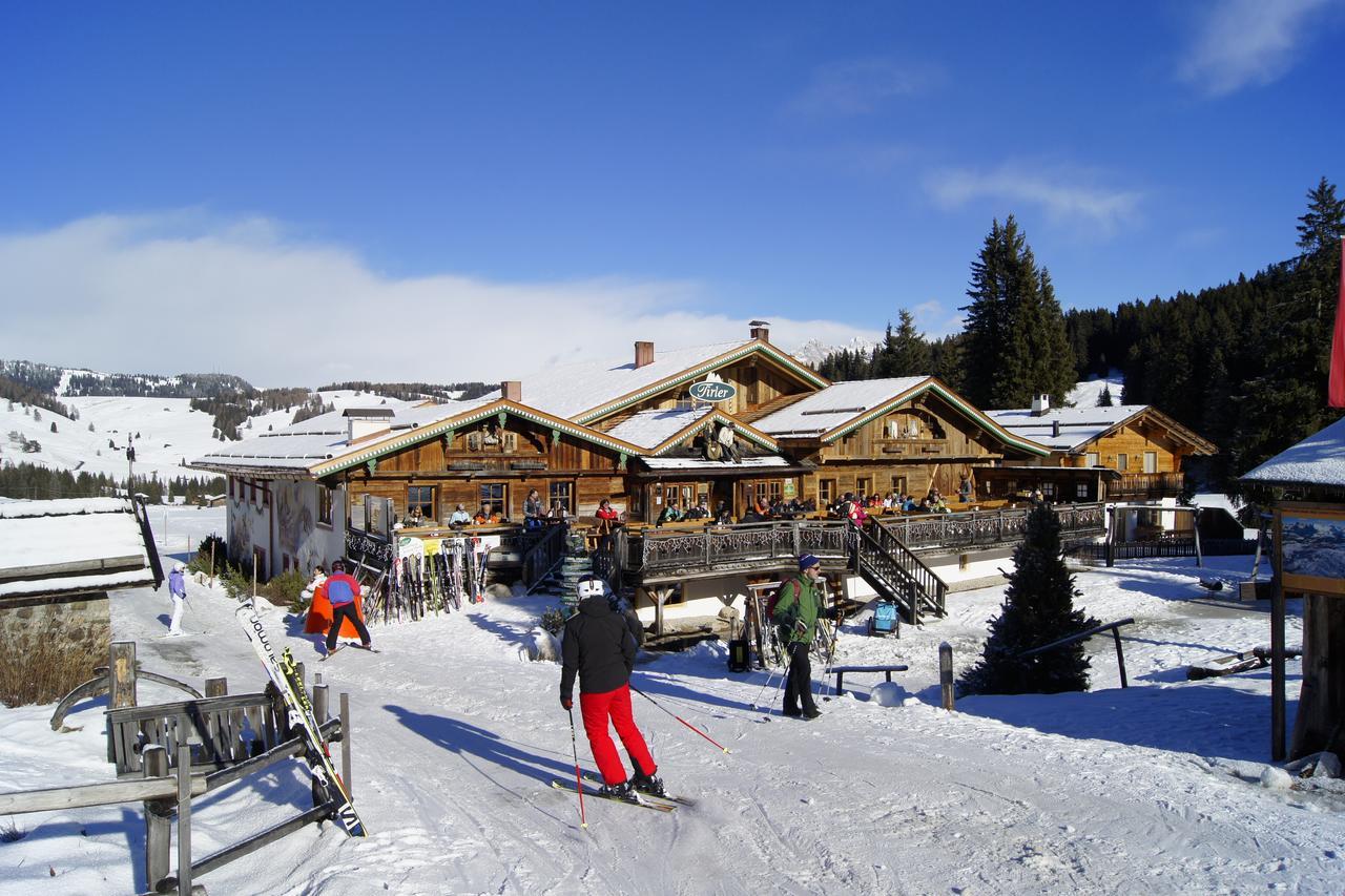 Dolomites Living Hotel Tirler アルペ・ディ・シウージ エクステリア 写真